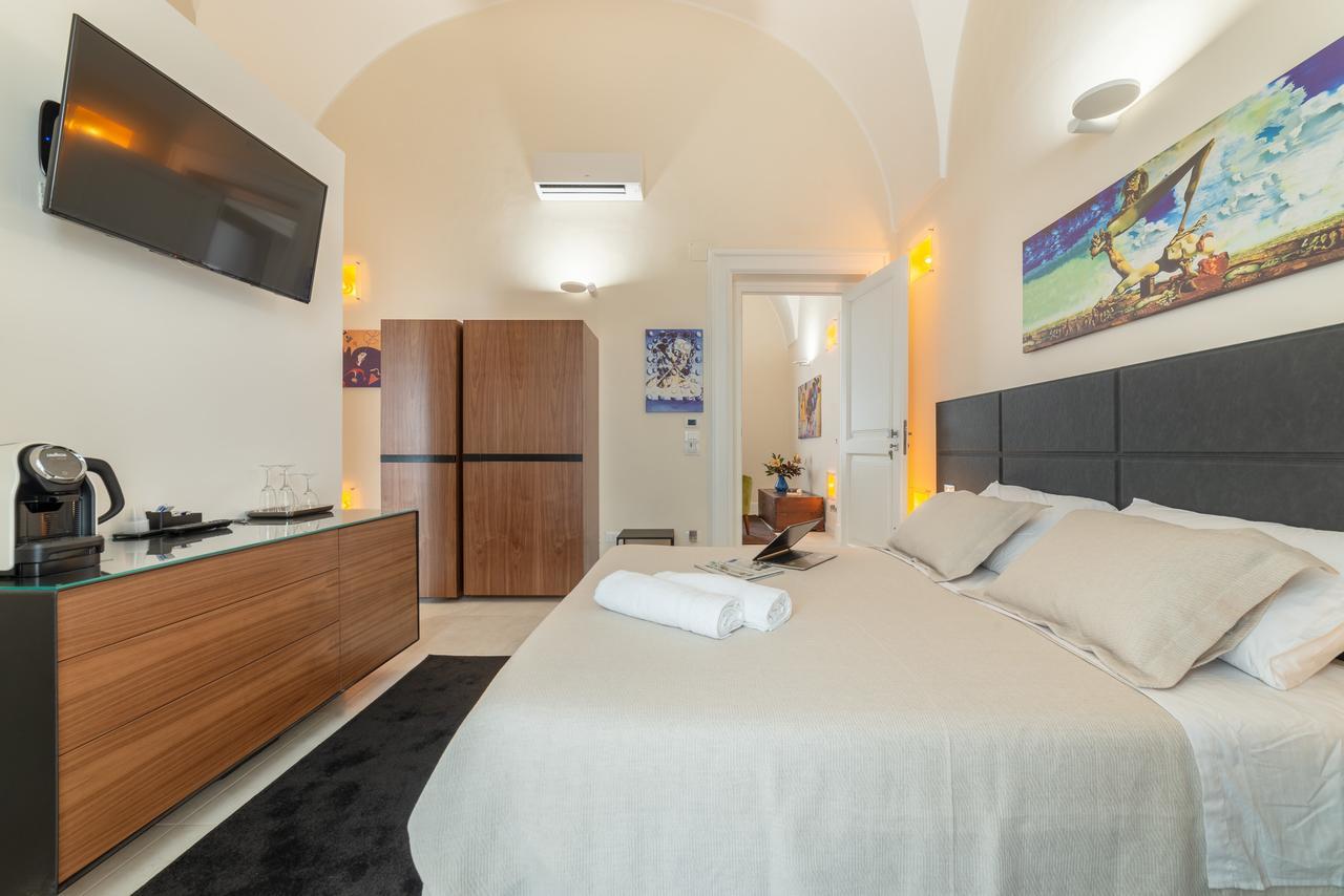 Y Arcillos Luxury Rooms Cin Ito75O35B4Ooo468O2 Lecce Exteriér fotografie