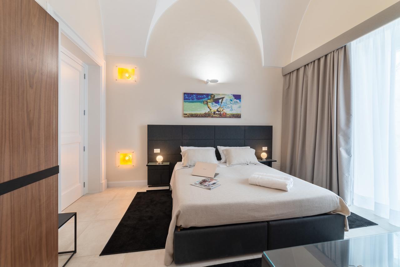 Y Arcillos Luxury Rooms Cin Ito75O35B4Ooo468O2 Lecce Exteriér fotografie