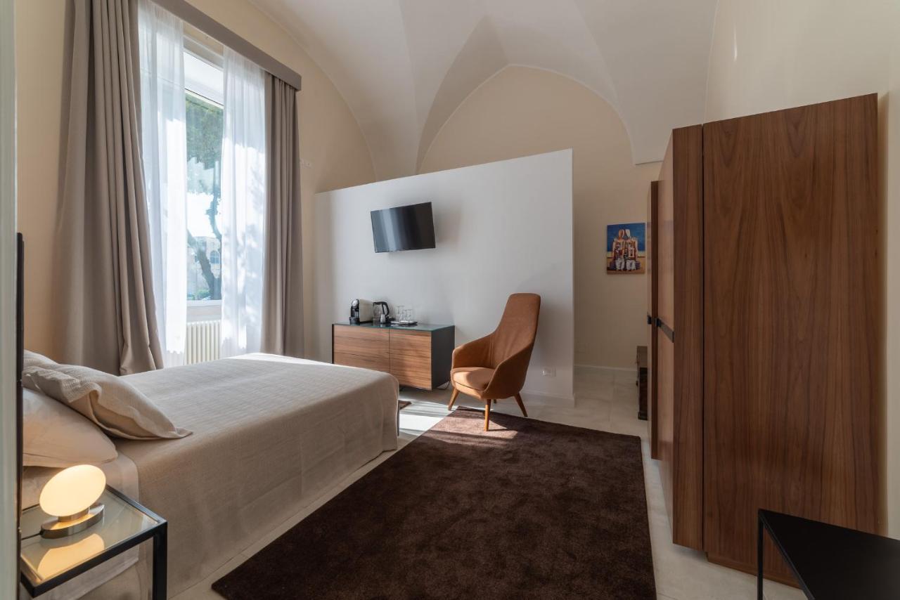 Y Arcillos Luxury Rooms Cin Ito75O35B4Ooo468O2 Lecce Exteriér fotografie